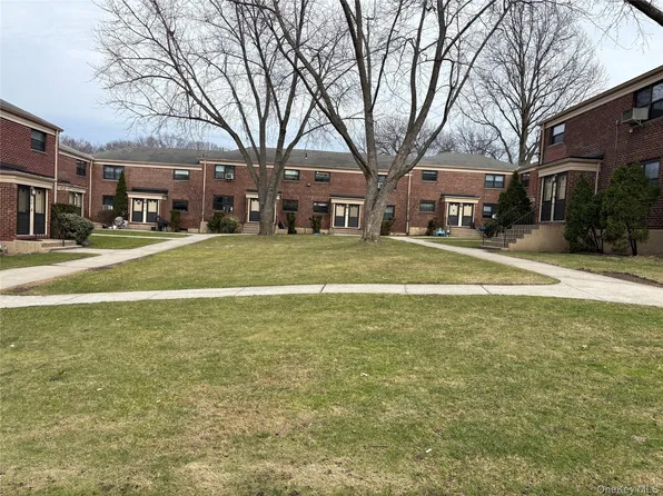 74-81 220th Street #2, Bayside, NY 11364