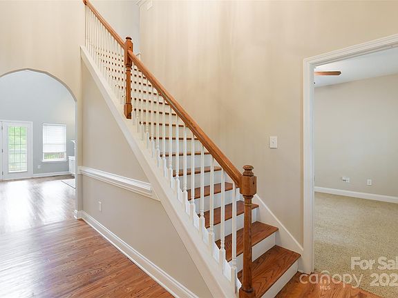 5th image of 132 Homeplace Ln