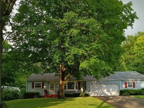 615 Chiswick Pl, Galion, OH 44833