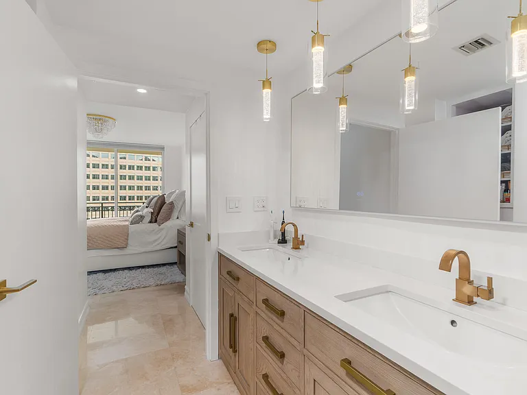 550 Okeechobee Blvd #1409 — Photo 16