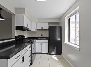 Vistas Apartments, Indianapolis, IN 46219