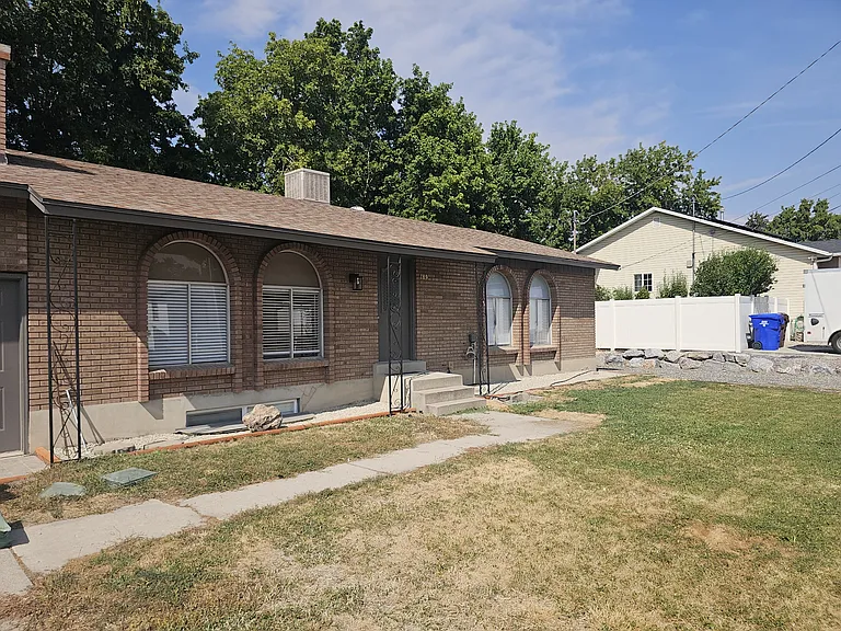 189 E 7615 S — Photo 19