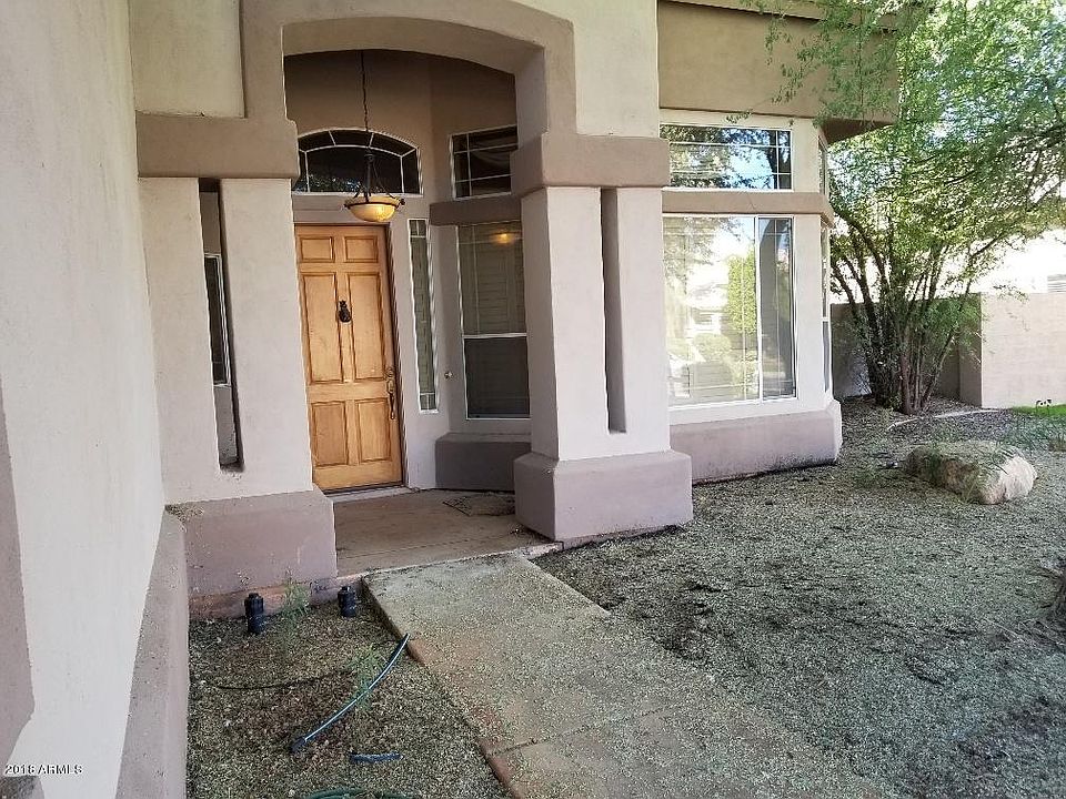 2nd image of 2041 E Stephens Rd