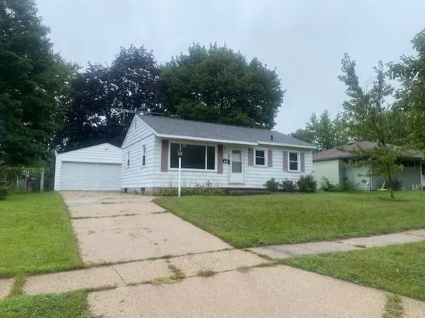 1844 Cleveland St, Beloit, WI 53511