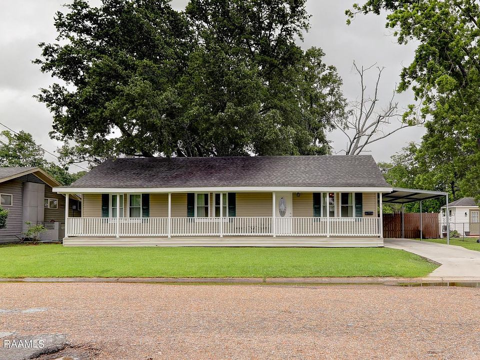 1st image of 329 Highland Dr