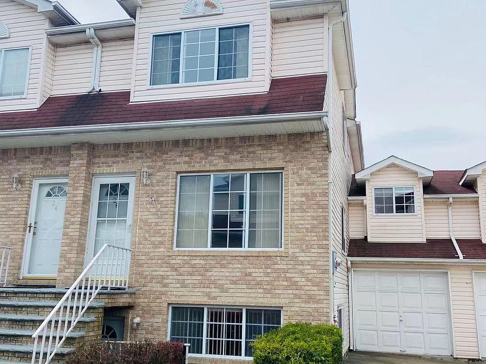 1st image of 26 Willow Ln #B