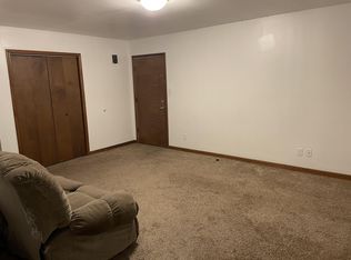205 W Hayden St #2, Grant Park, IL 60940