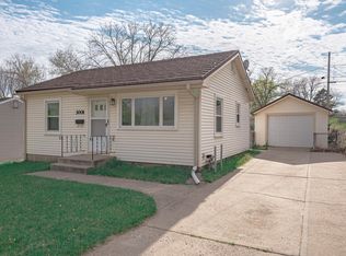 3001 S Coral St, Sioux City, IA 51106
