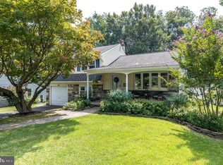 827 Hilldale Rd, Glenside, PA 19038