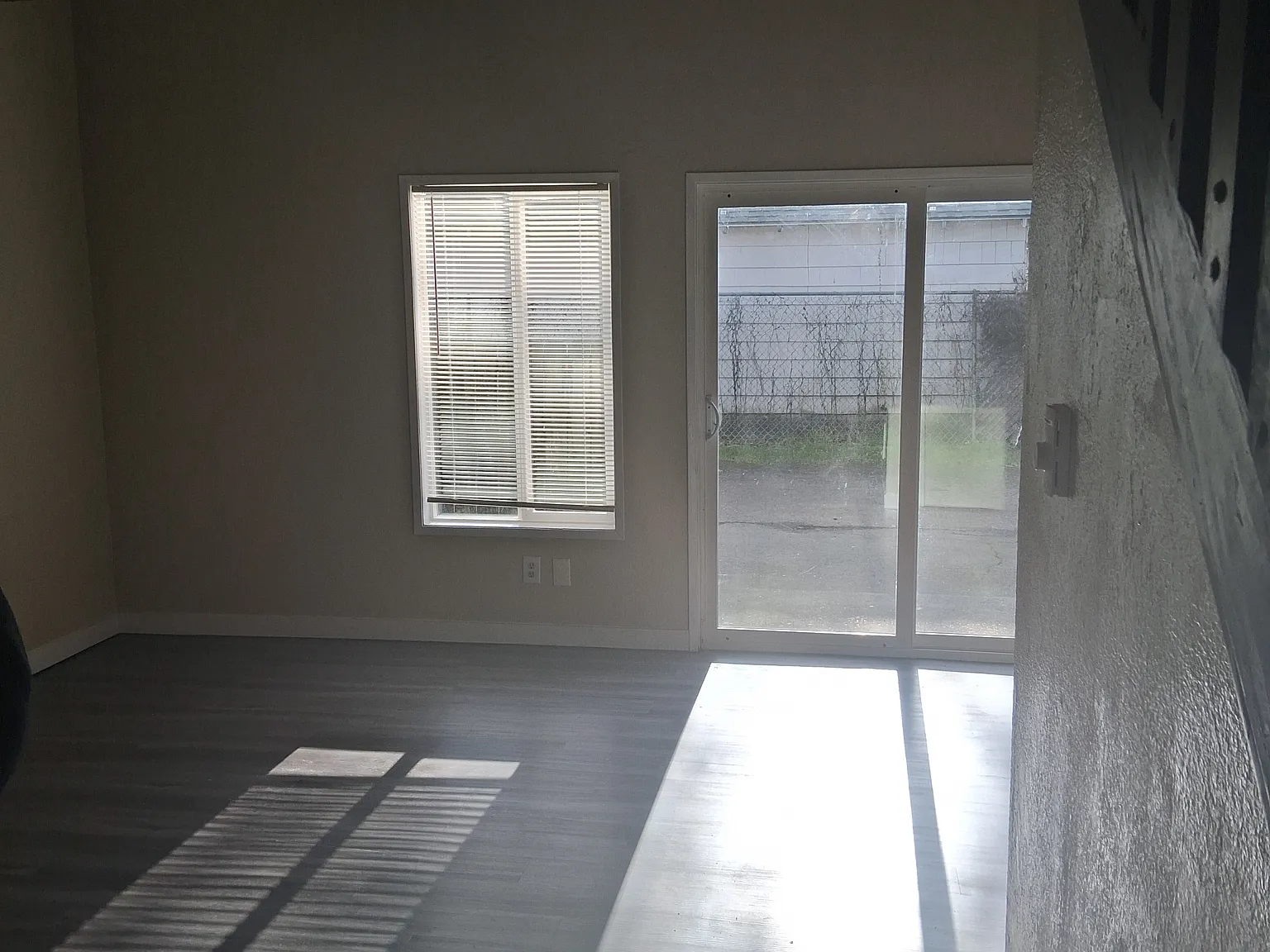 1 bed, 3456 sqft, $1,275 — Photo 2