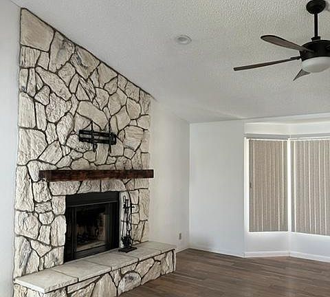 3rd image of 2525 Country Club Dr