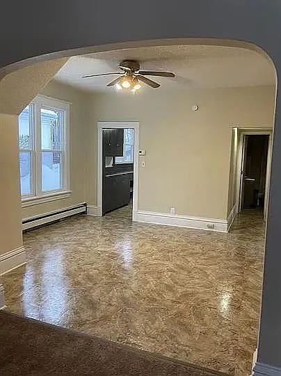 2 bed, 1.0 bath, $1,099 — Photo 3