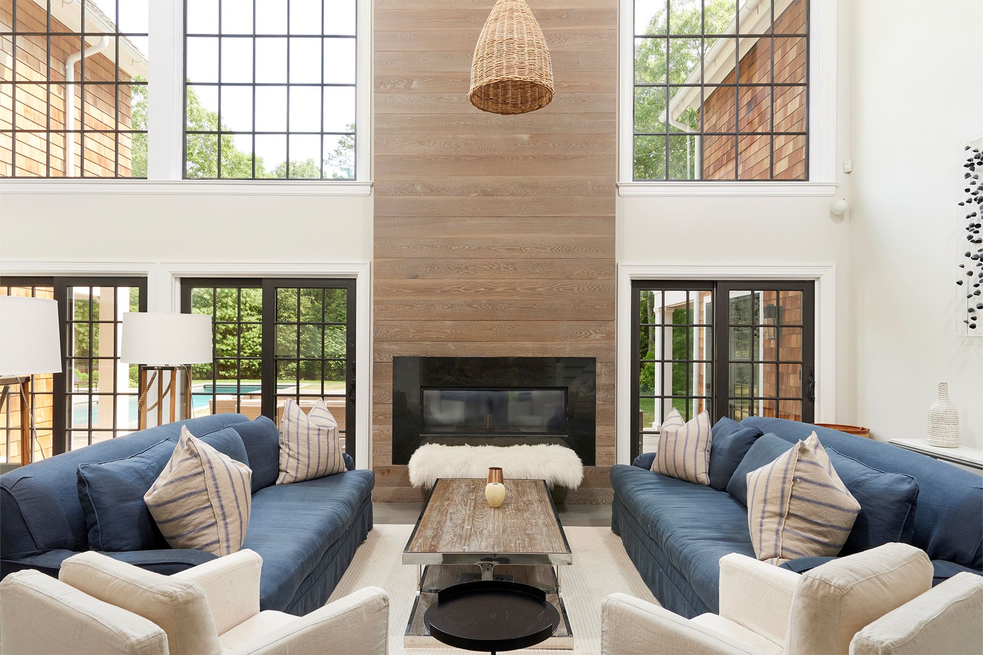 1 Fernwood Dr, Wainscott, NY 11975 Out East