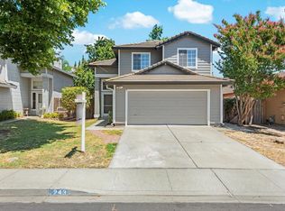 243 Colby Dr, Vacaville, CA 95687