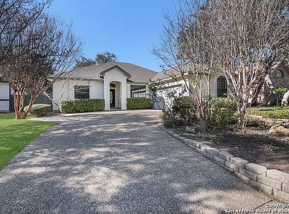2nd image of 16507 Inwood Cove Dr
