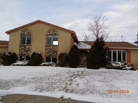 18630 Laramie Rd photo 1