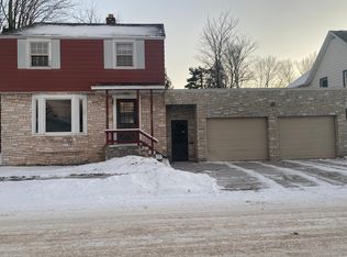 726 Maurice St, Ishpeming, MI 49849