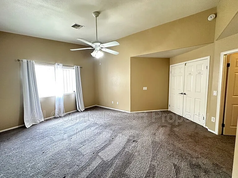 66613 San Diego Dr — Photo 9