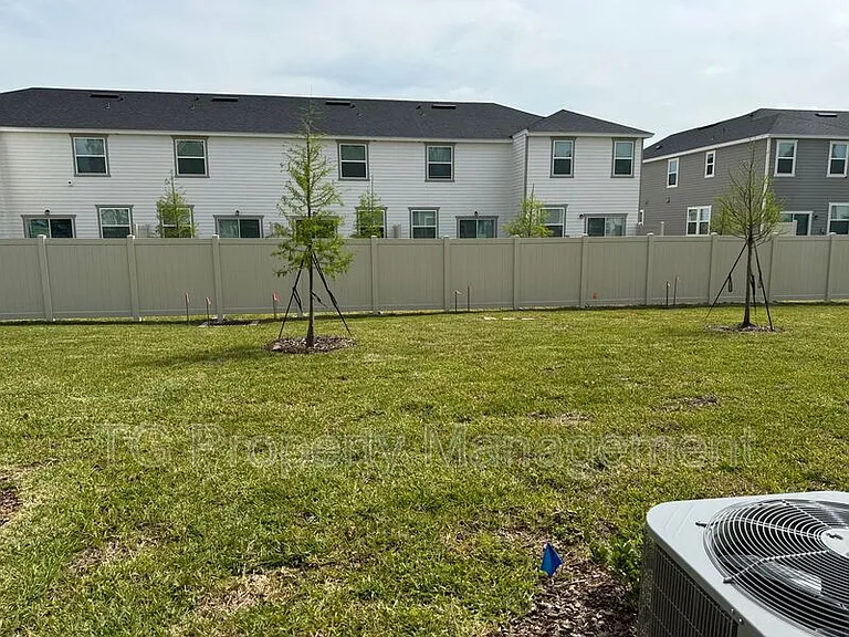 7665 Merchants Way — Photo 14