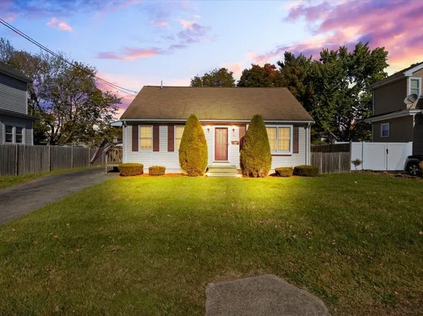 38 Arthur St, Brockton, MA 02302