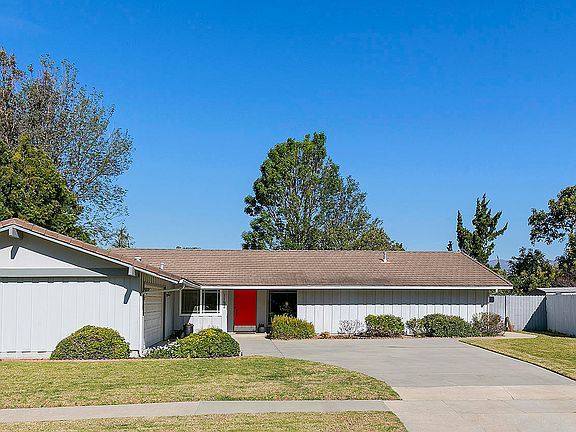 2nd image of 1153 Guinda Ct