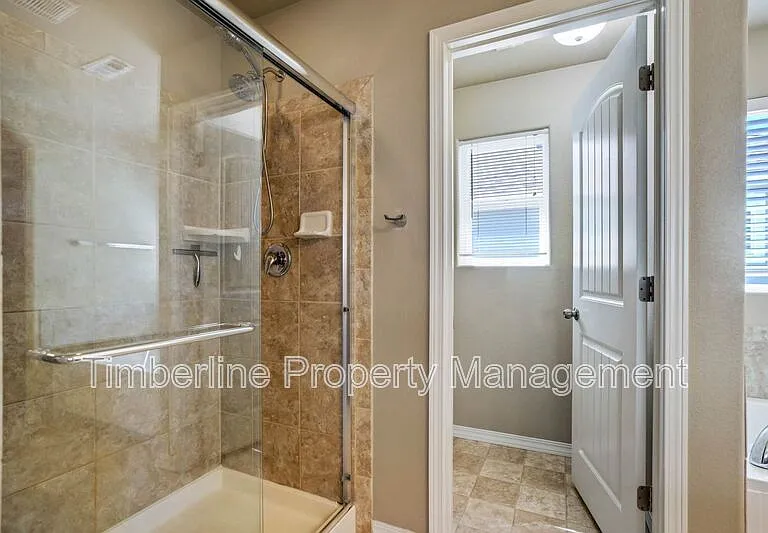7673 Crestone Peak Trl — Photo 36