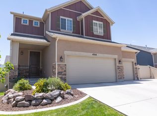 4958 E Broken Arrow Ln, Eagle Mountain, UT 84005
