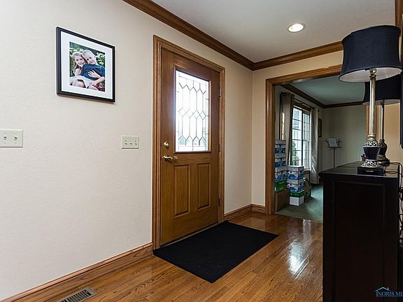 3rd image of 1209 Timberbrook Ct