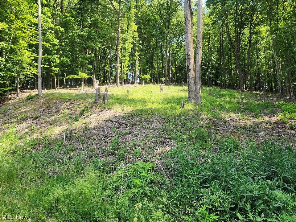 2nd image of 433 W Mohawk Dr