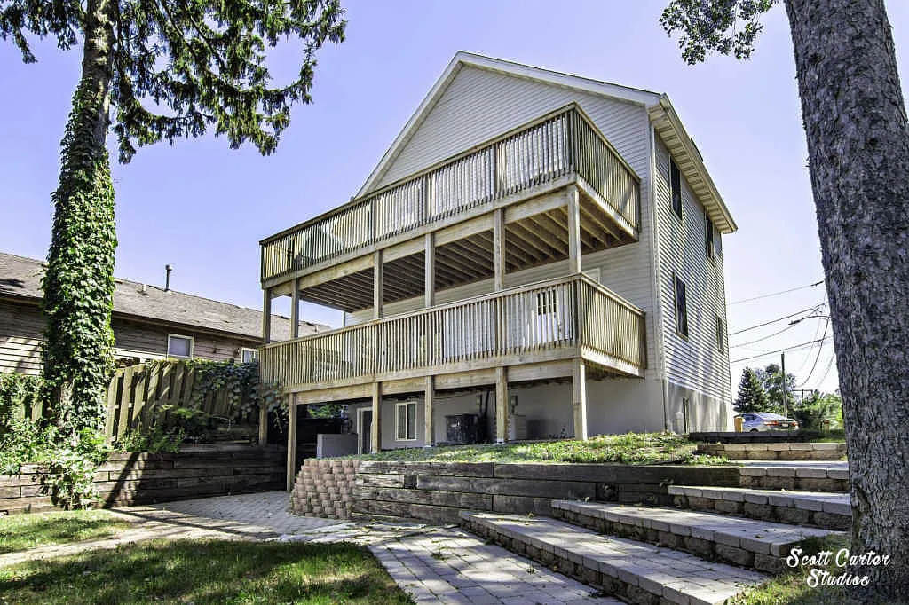 131 Glenview Ave photo 1
