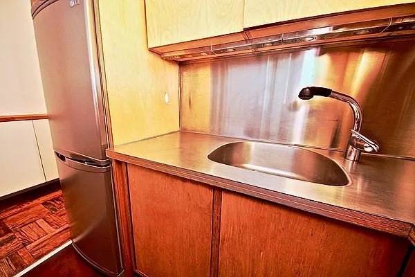 Rented by Bien Realty Ltd | media 25