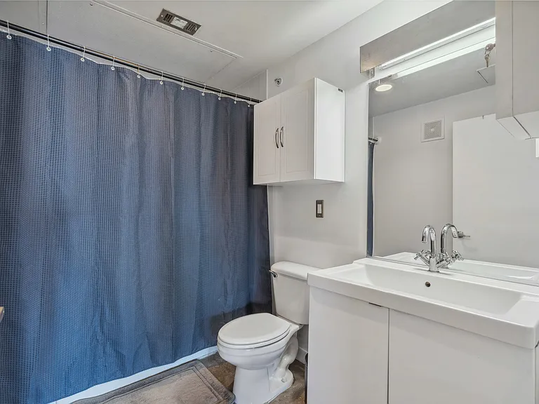 1111 S Akard St #210 — Photo 19
