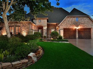 118 W Crystal Canyon Cir, The Woodlands, TX 77389