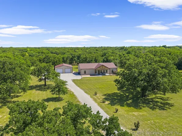 315 Lobo Ln, Lone Grove, OK 73443