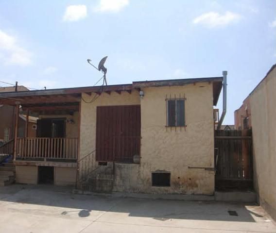 2nd image of 6006 S Rimpau Blvd