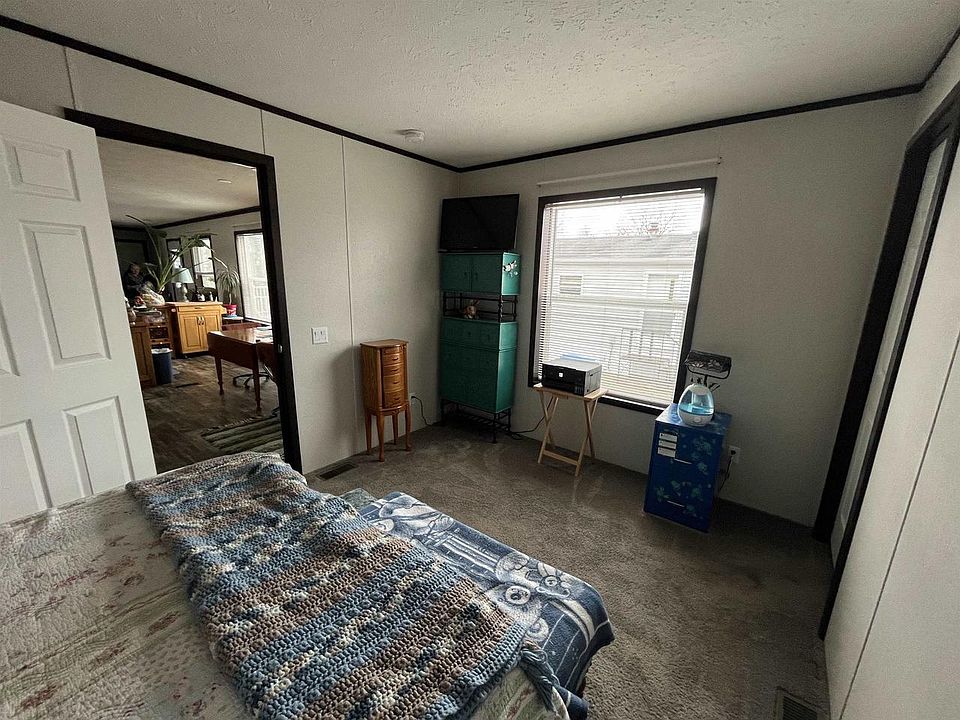 2701 E Main St Reedsburg WI Zillow