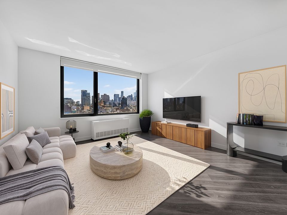 1st image of 250 E Houston St #11G