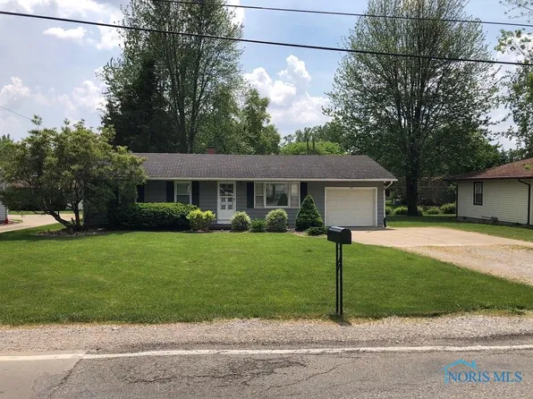 400 E South St, Bryan, OH 43506