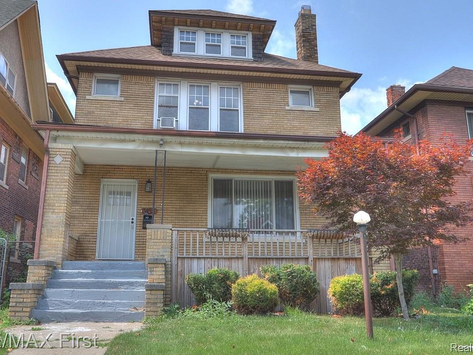 1st image of 7455 Churchill St