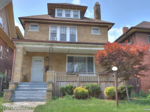 7455 Churchill St, Detroit, MI 48206