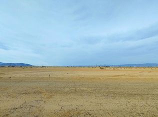 1016 Desert Crest Ave, Thermal, CA 92274