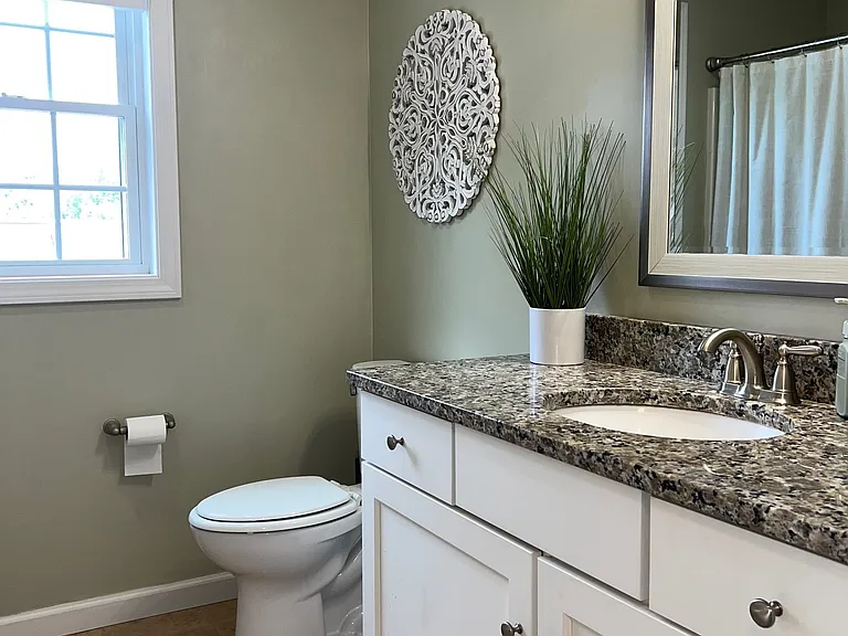 70 Lakeside Ave — Photo 17