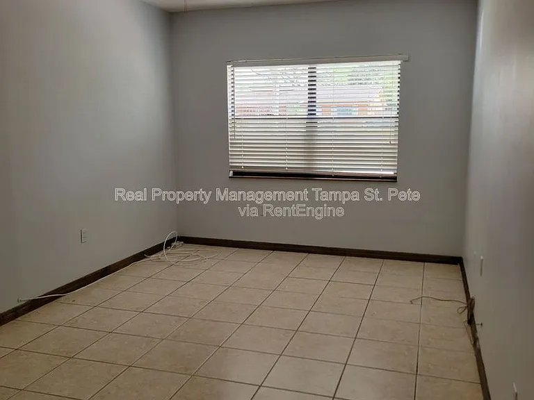 4311 S Thatcher Ave — Photo 38