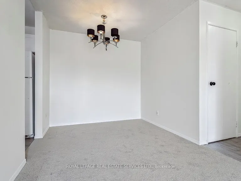 1450 Glen Abbey Gate #934 — Photo 12