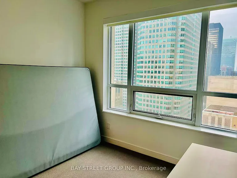 88 Scott St #2009 — Photo 21
