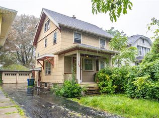 29 Highland Ave, Rochester, NY 14620