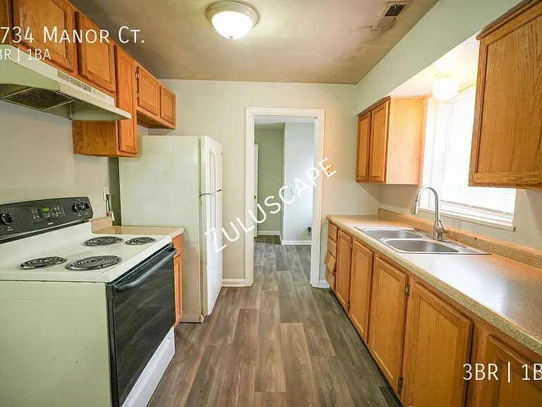 3734 Manor Ct — Photo 5