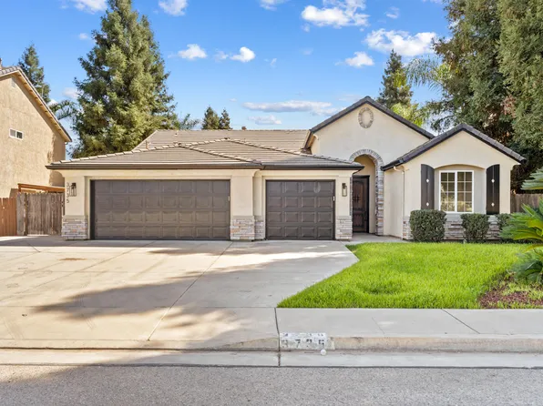 3735 E Cambridge Court, Visalia, CA 93292