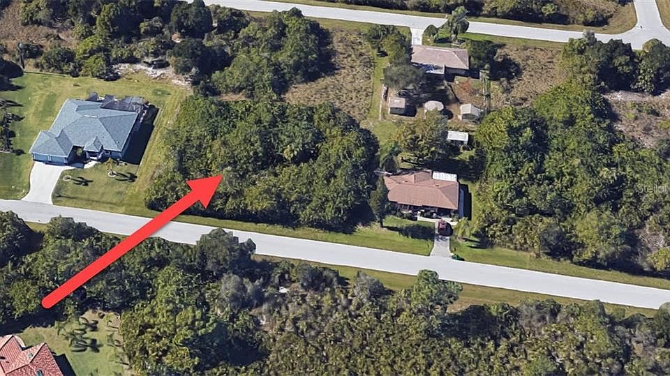 2nd image of 7101 Peacock Ln