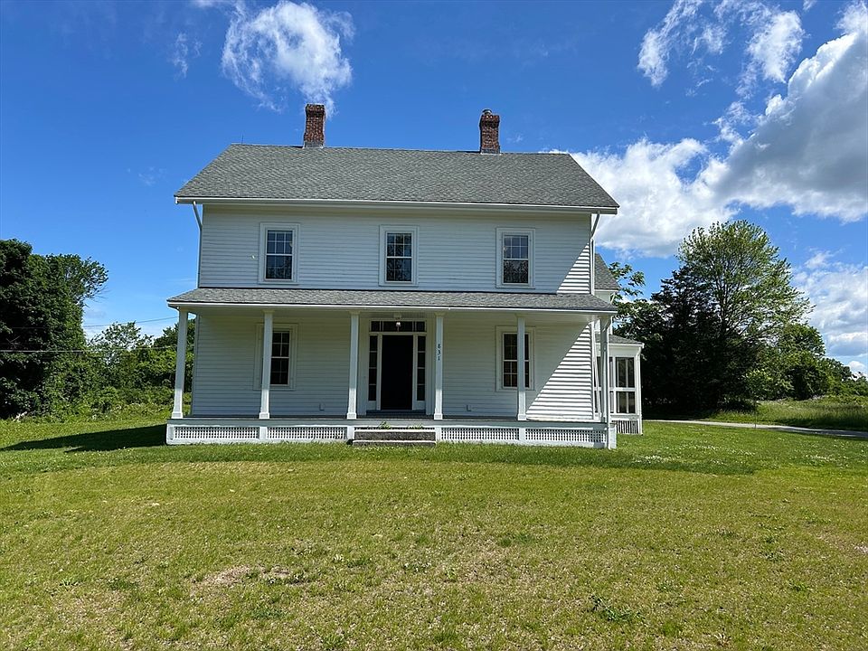 1st image of 831 Lexington Rd